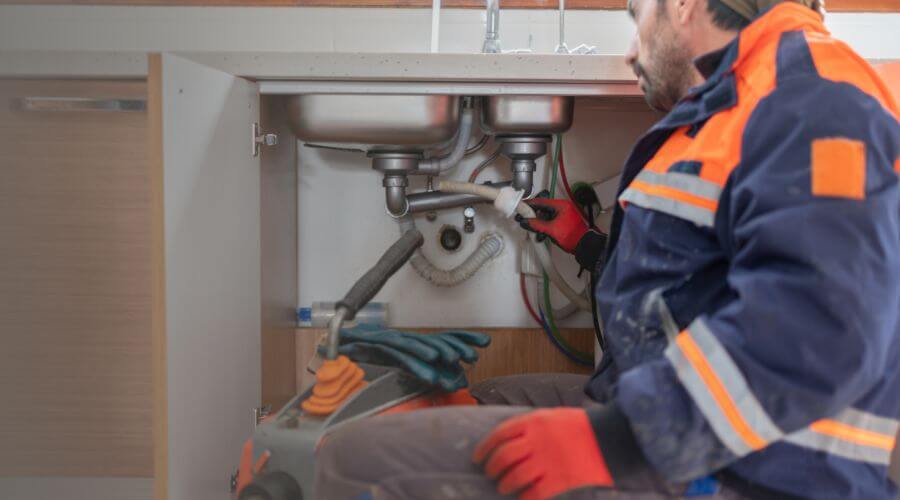 Professional slab leak plumber services in De Soto, IA